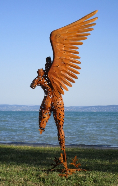 Park sculpture angel rusty iron